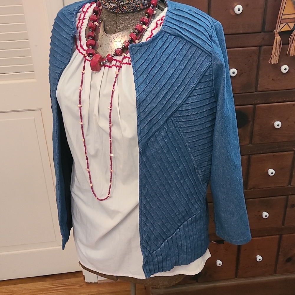 Blue Women's Denim Cotton Vintage Blazer Cape Size Medium. Made In India.